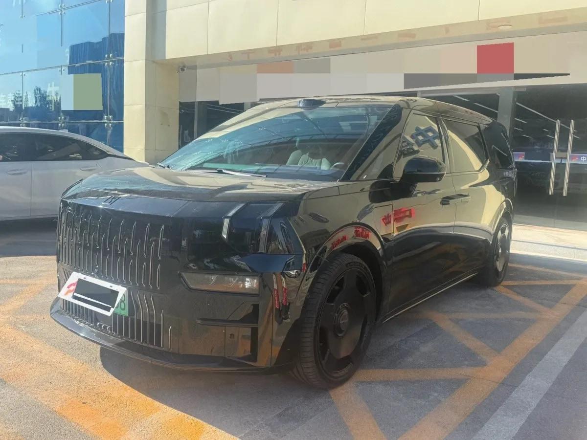 2024 Zeekr 009 BEV 140KWH 850km image 1