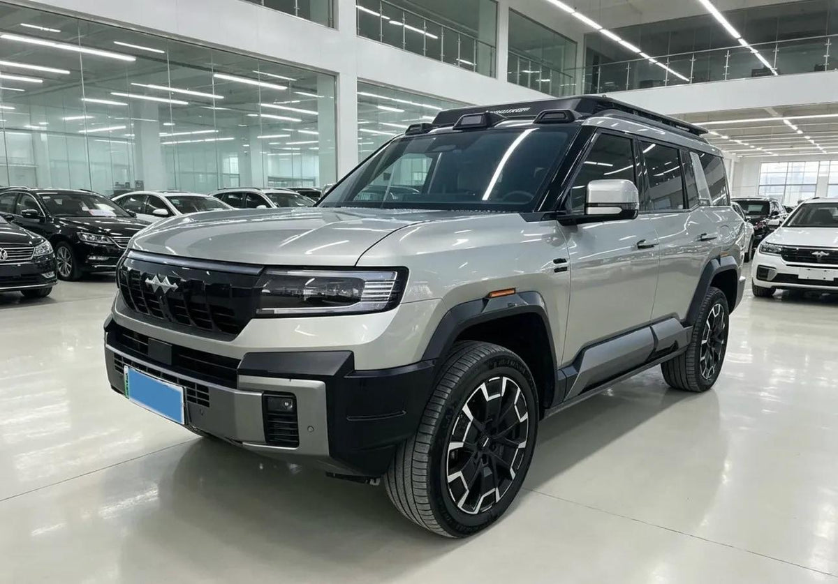2025 Fang Cheng Bao Bao 8 2.0T 245HP L4 E-CVT PHEV 36.8KWH image 1