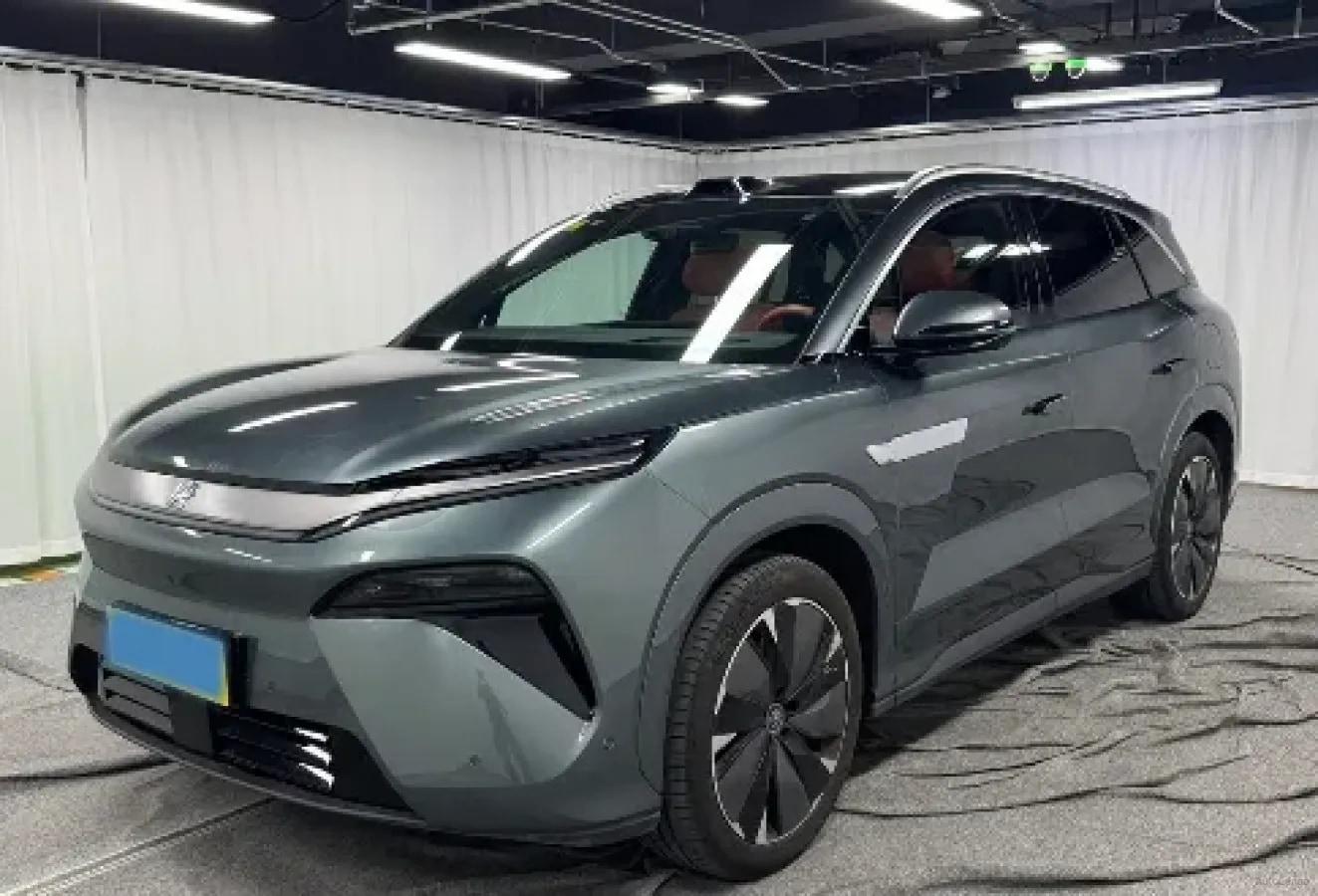 2025 BYD Tang L BEV 100.5KWH 600km image 1