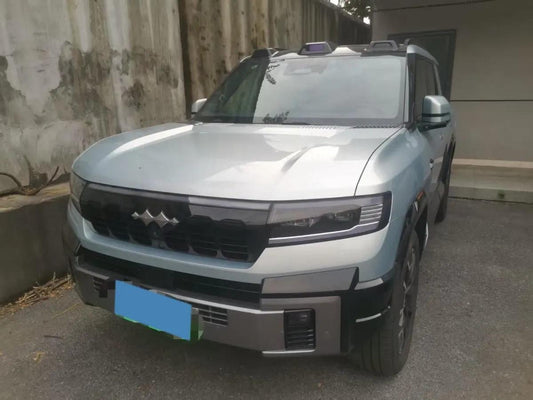 2025 Fang Cheng Bao Bao 8 2.0T 245HP L4 E-CVT PHEV 36.8KWH image 1