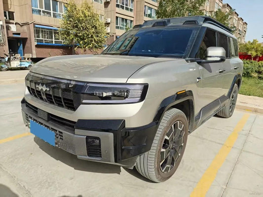 2025 Fang Cheng Bao Bao 8 2.0T 245HP L4 E-CVT PHEV 36.8KWH image 1