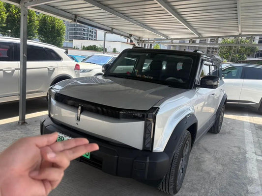2024 iCAR iCAR 03 BEV 65.69KWH image 1