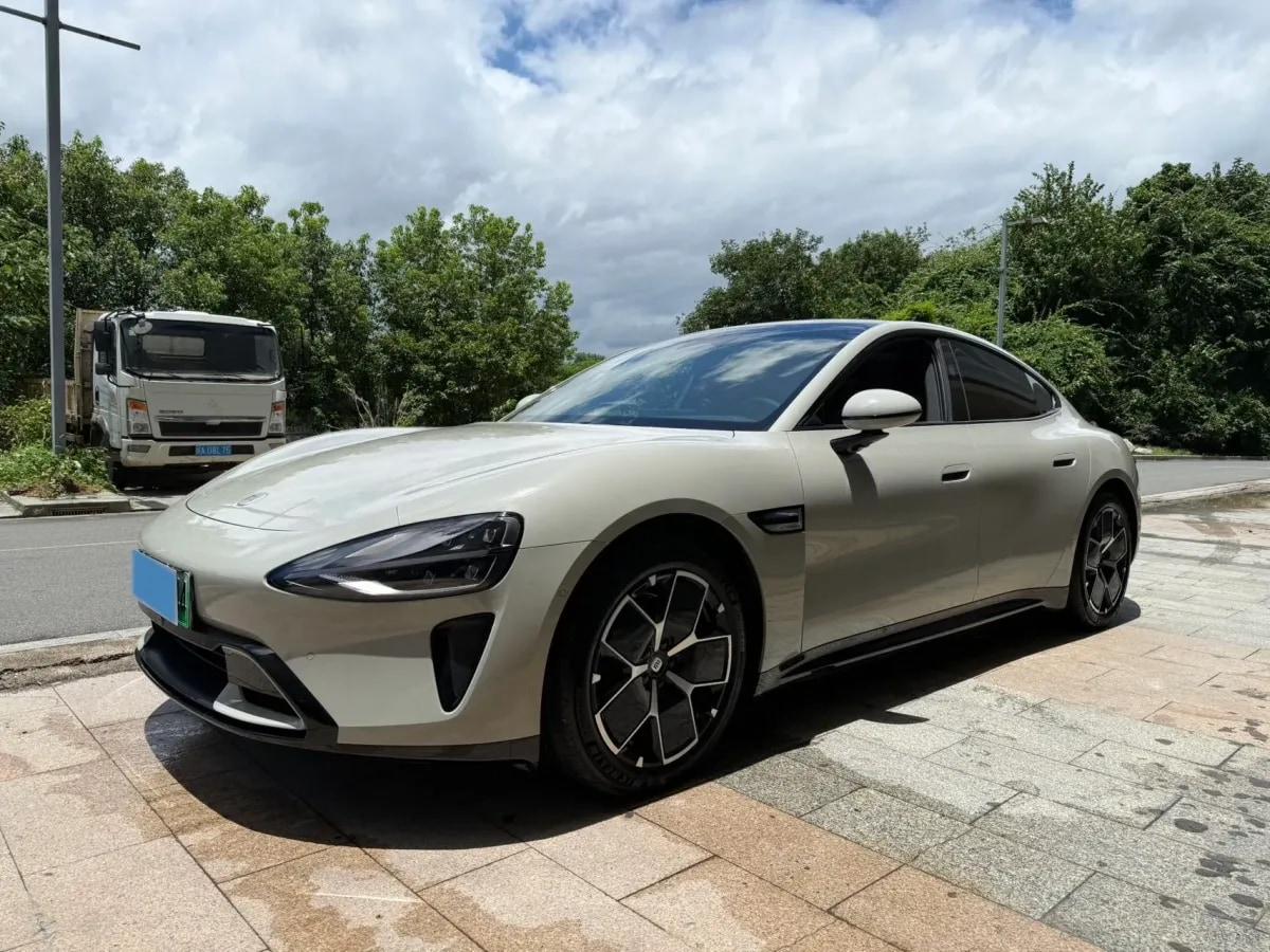 2024 Xiaomi SU7 BEV 73.6KWH image 1