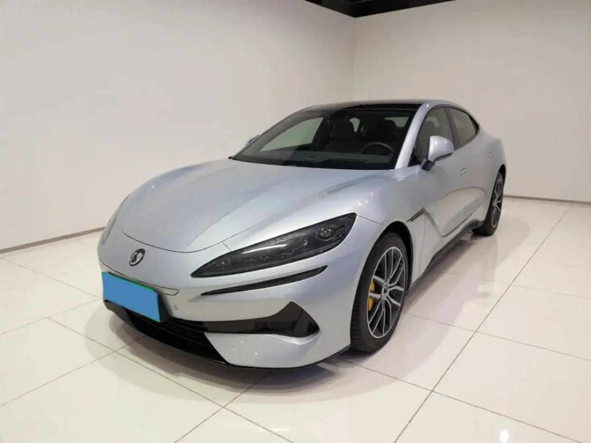 2024 Denza DenzaZ9GT 2.0T 207HP L4 E-CVT PHEV 38.5KWH 201km image 1