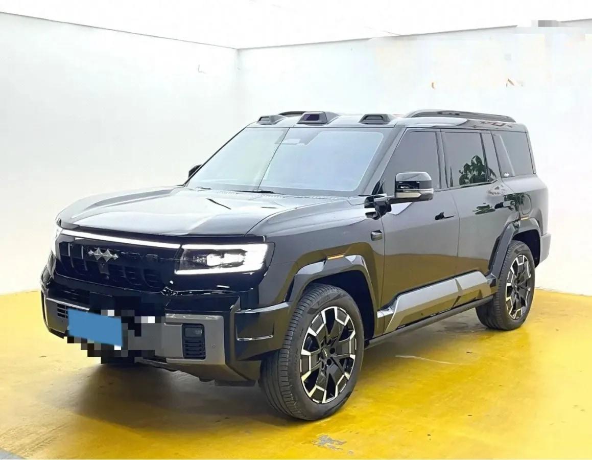 2025 Fang Cheng Bao Bao 8 2.0T 245HP L4 E-CVT PHEV 36.8KWH image 1