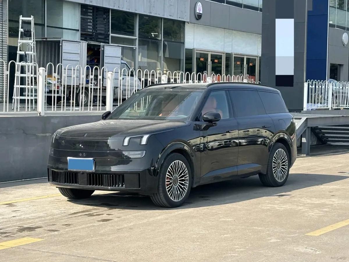 2025 LYNK&CO 900 2.0T 254HP L4 3DHT PHEV 50KWH image 1