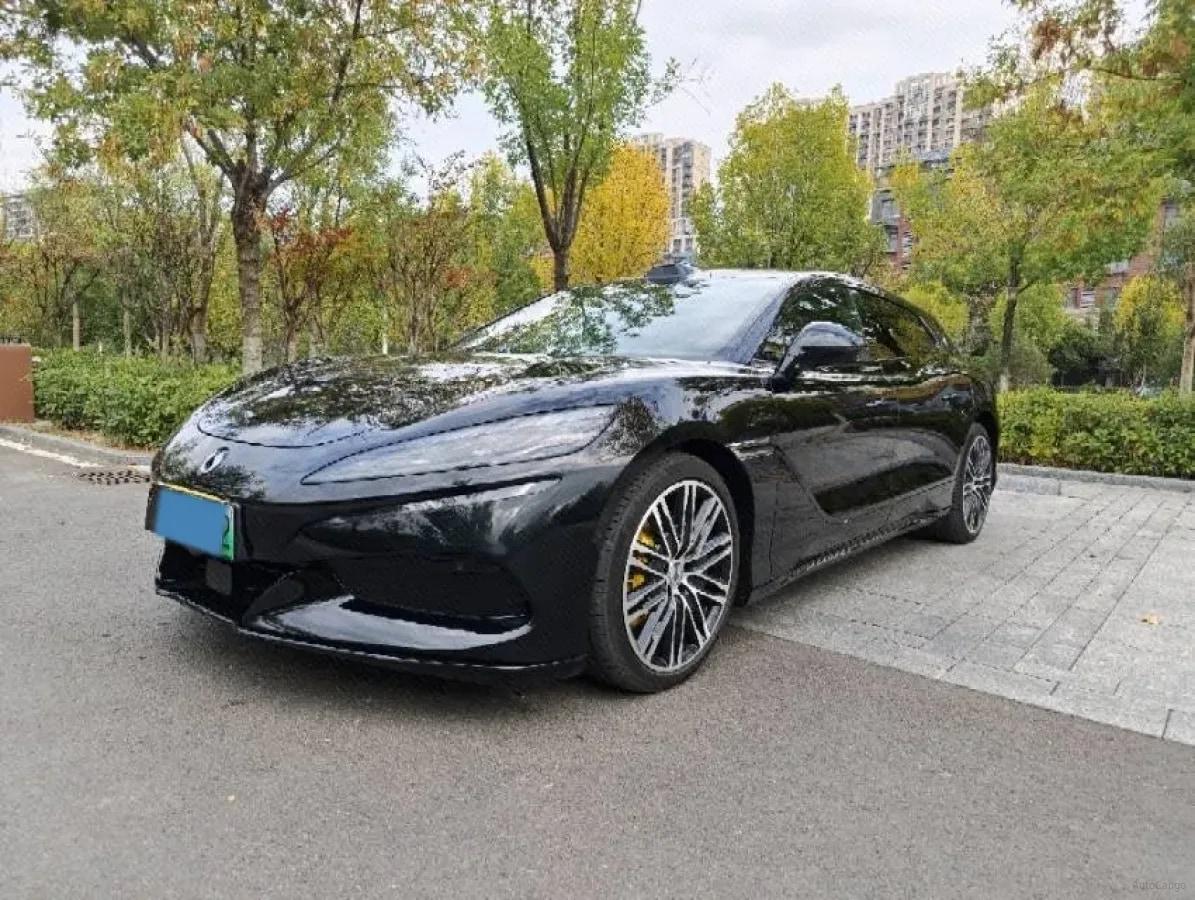 2026 Denza DenzaZ9GT BEV 122.5KWH 820km image 1