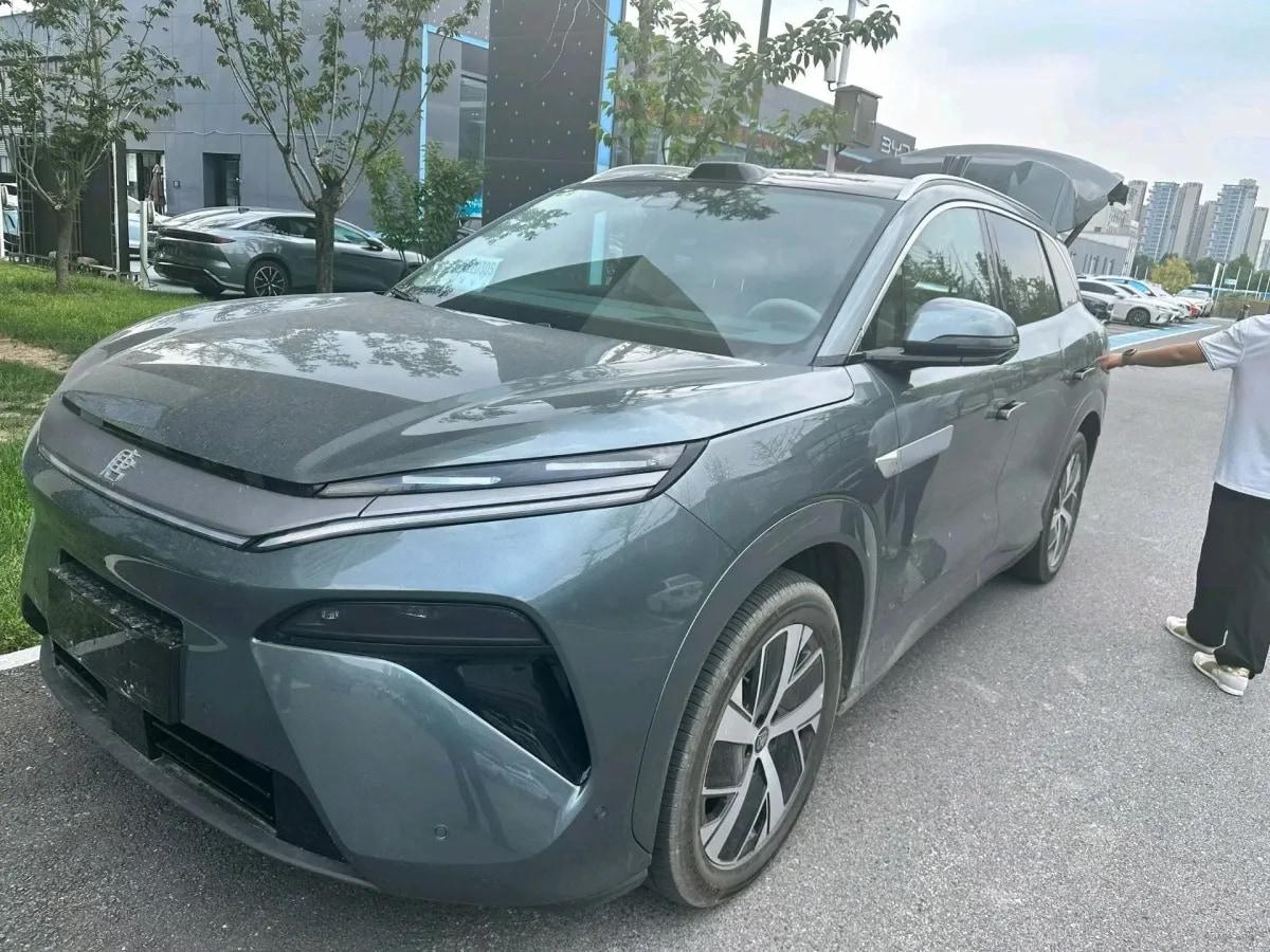 2025 BYD Tang L 1.5T 156HP L4 E-CVT PHEV 35.6KWH 215km image 1
