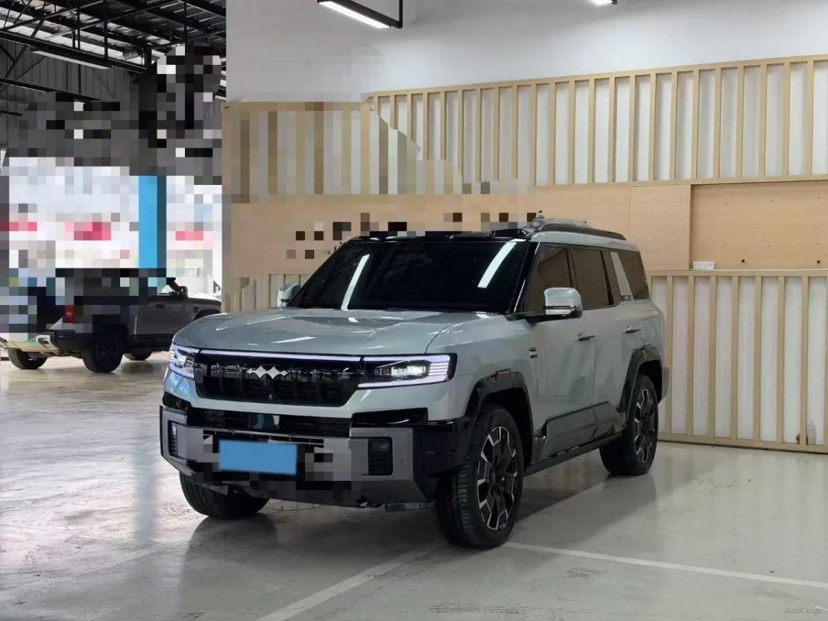 2025 Fang Cheng Bao Bao 8 2.0T 245HP L4 E-CVT PHEV 36.8KWH image 1