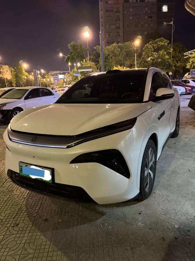 2025 BYD Tang L BEV 100.5KWH 670km image 1