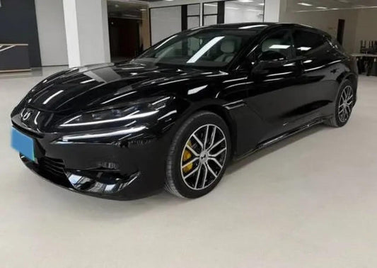2024 Denza DenzaZ9GT 2.0T 207HP L4 E-CVT PHEV 38.5KWH 201km image 1