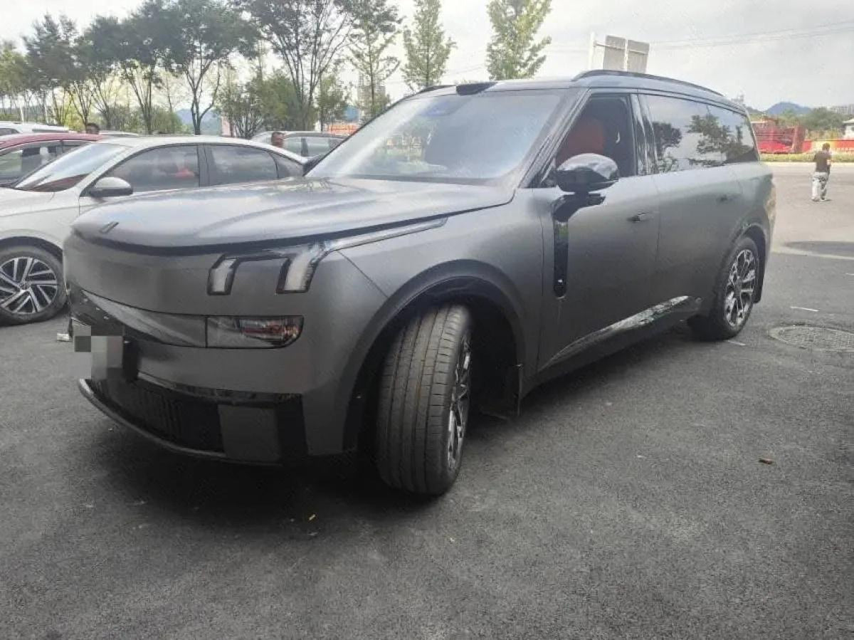 2025 LYNK&CO 900 2.0T 254HP L4 3DHT PHEV 52.38KWH 280km image 1