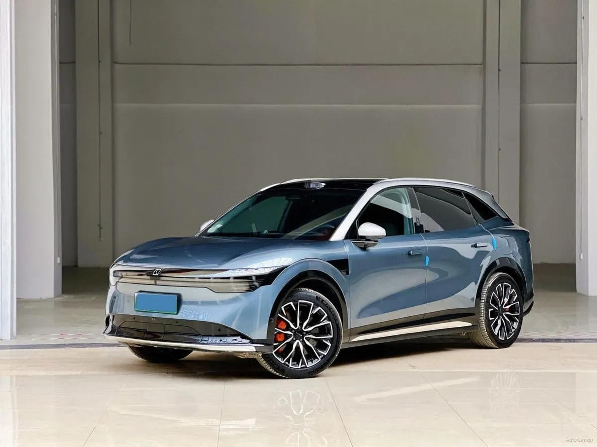 2025 Zeekr 7X BEV 100KWH image 1