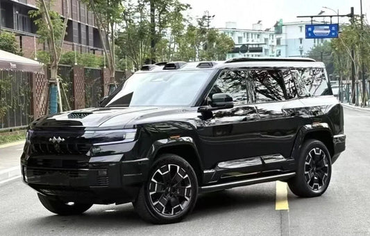 2025 Fang Cheng Bao Bao 8 2.0T 245HP L4 E-CVT PHEV 36.8KWH image 1