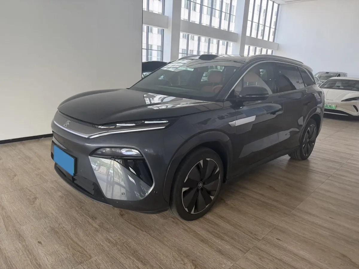 2025 BYD Tang L BEV 100.5KWH 600km image 1