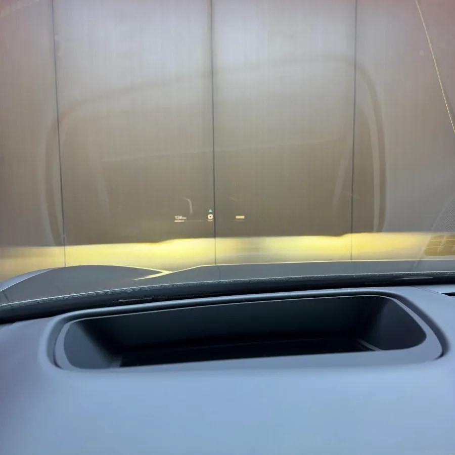2025 Xiaomi SU7 Ultra BEV 93.7KWH 630km image 10