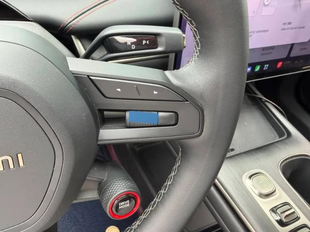 2024 Xiaomi SU7 BEV 94.3KWH image 10