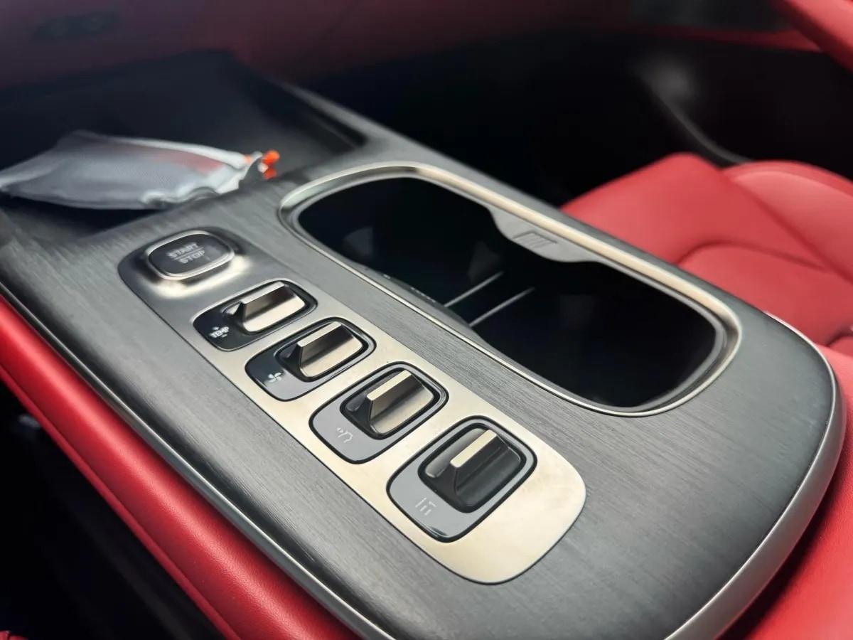 2024 Xiaomi SU7 BEV 94.3KWH image 10