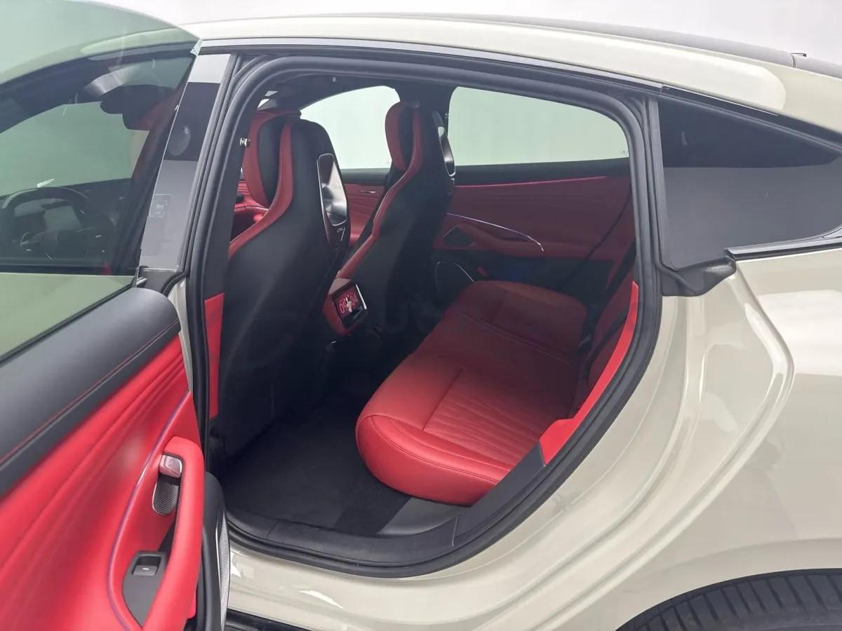 2026 Xiaomi SU7 BEV 101.7KWH 835km image 10