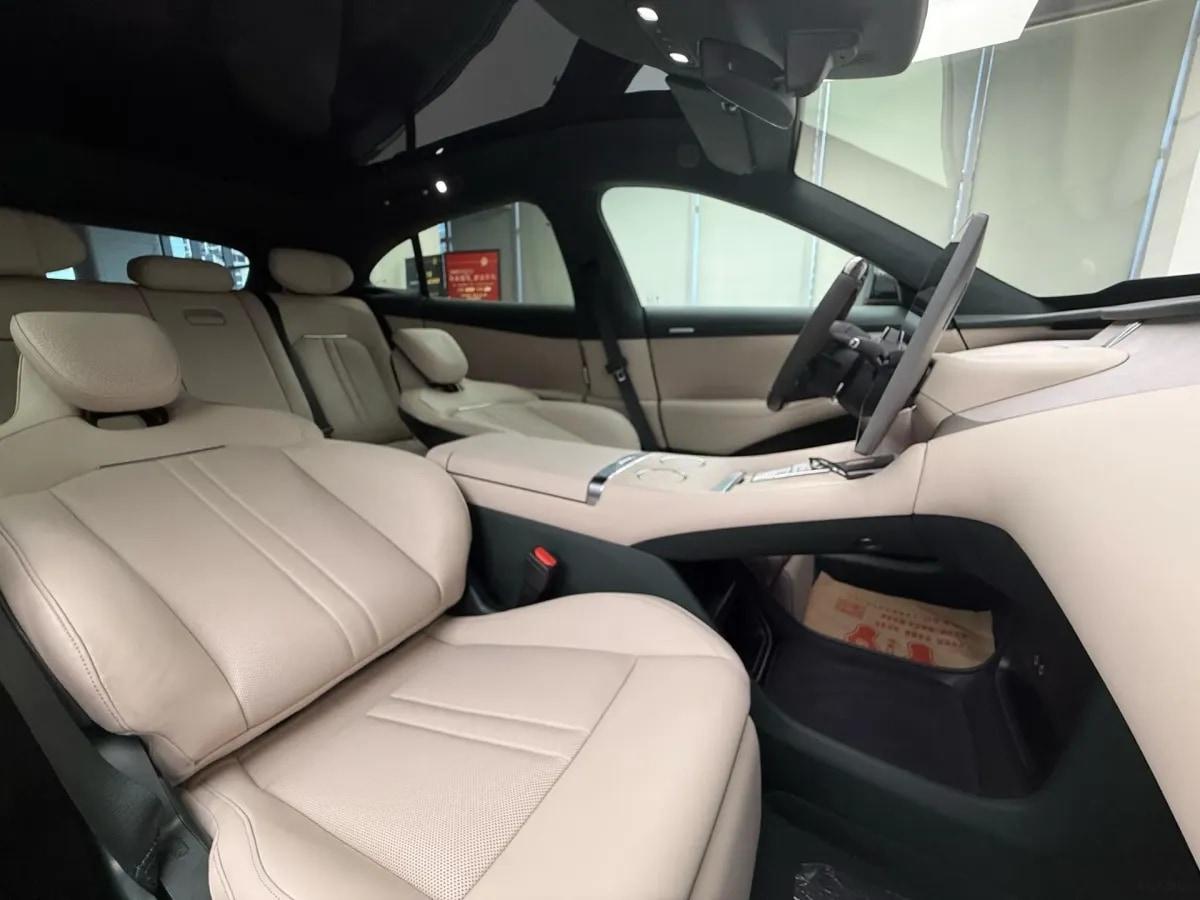 2025 Xiaomi YU7 BEV 101.7KWH image 10