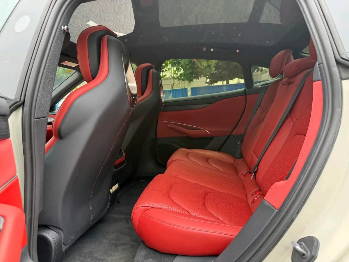 2024 Xiaomi SU7 BEV 73.6KWH image 10