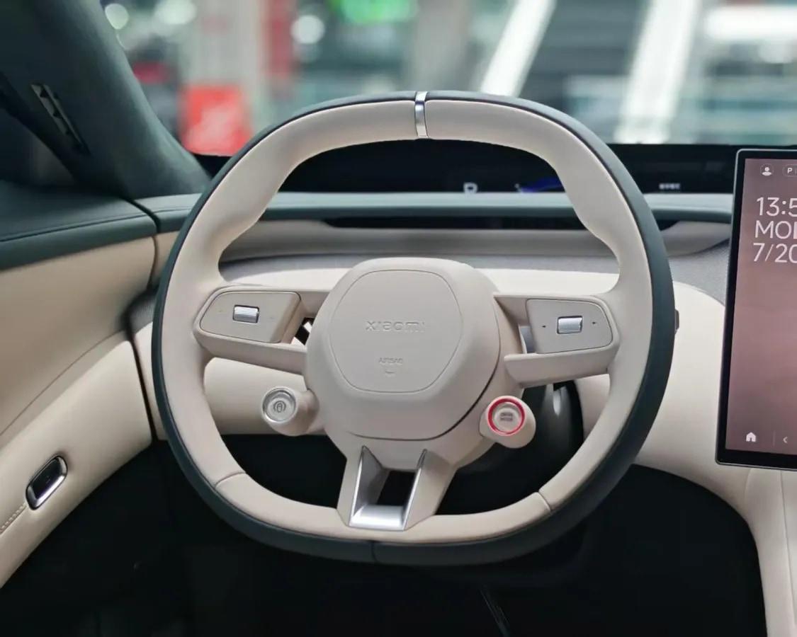 2025 Xiaomi YU7 BEV 101.7KWH image 10