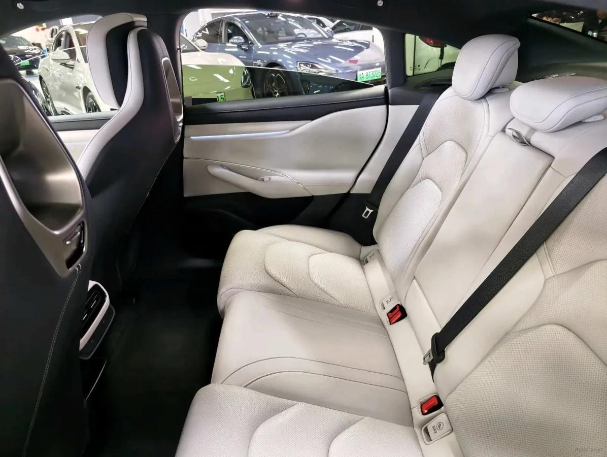 2024 Xiaomi SU7 BEV 94.3KWH image 10