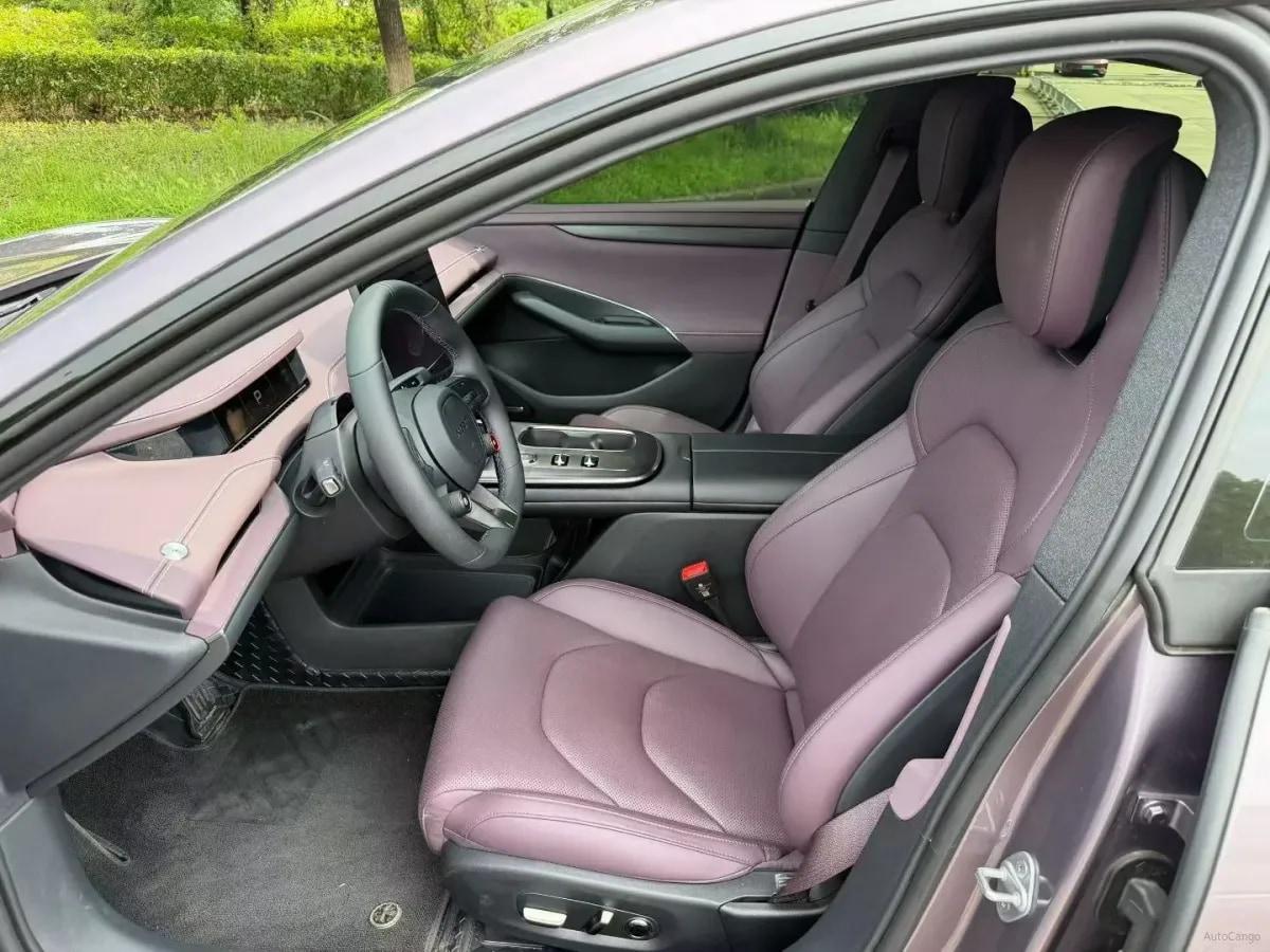 2024 Xiaomi SU7 BEV 73.6KWH image 10