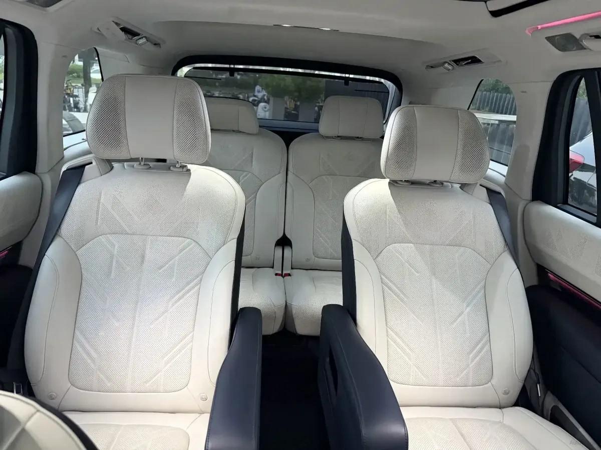 2025 Zeekr 9X 2.0T 279HP L4 1DHT PHEV 70KWH 380km image 10
