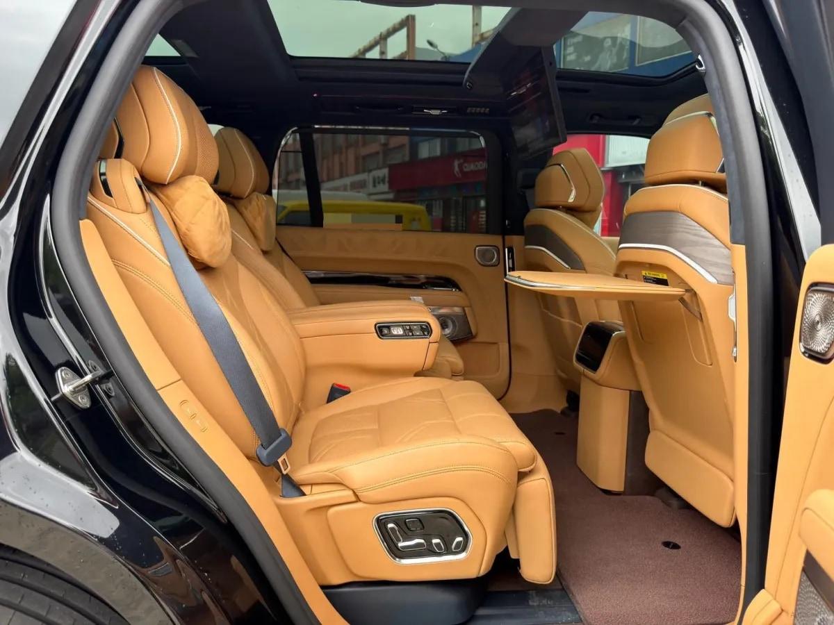 2025 Zeekr 9X 2.0T 279HP L4 1DHT PHEV image 10