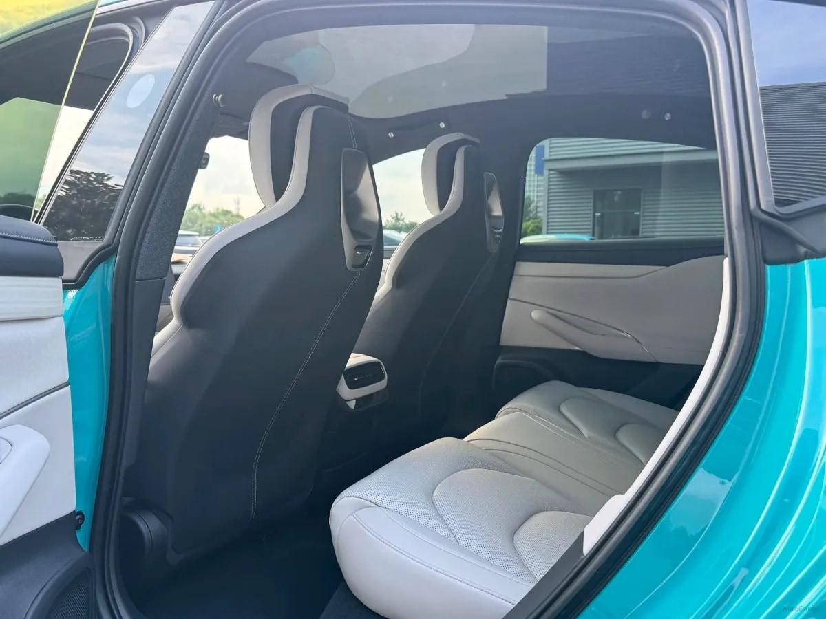 2024 Xiaomi SU7 BEV 73.6KWH 700km image 10