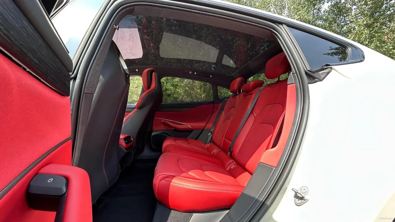 2024 Xiaomi SU7 BEV 94.3KWH 830km image 10