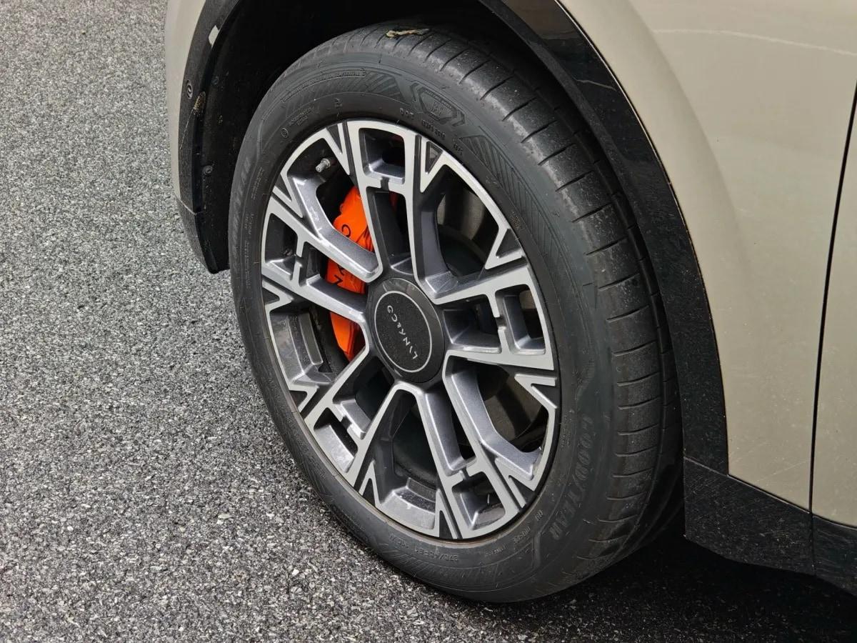 2025 LYNK&CO 900 2.0T 254HP L4 3DHT PHEV 52.38KWH 280km image 10