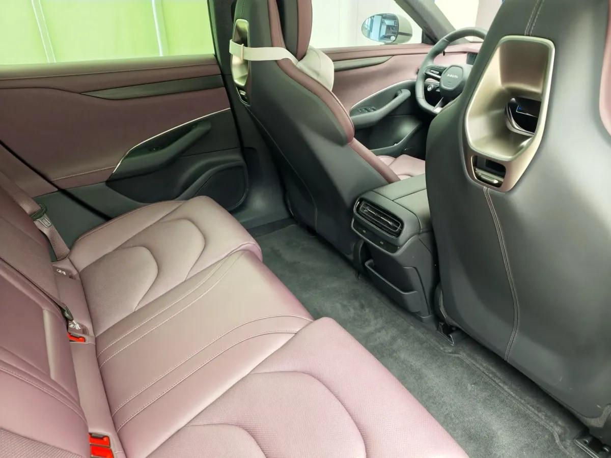 2024 Xiaomi SU7 BEV 94.3KWH image 10