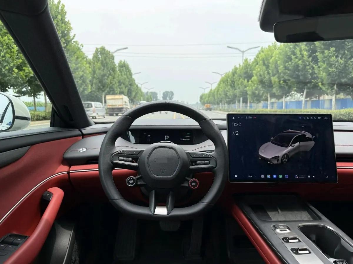 2024 Xiaomi SU7 BEV 73.6KWH image 11