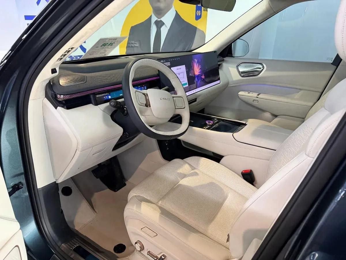 2025 LYNK&CO 900 2.0T 254HP L4 3DHT PHEV image 11