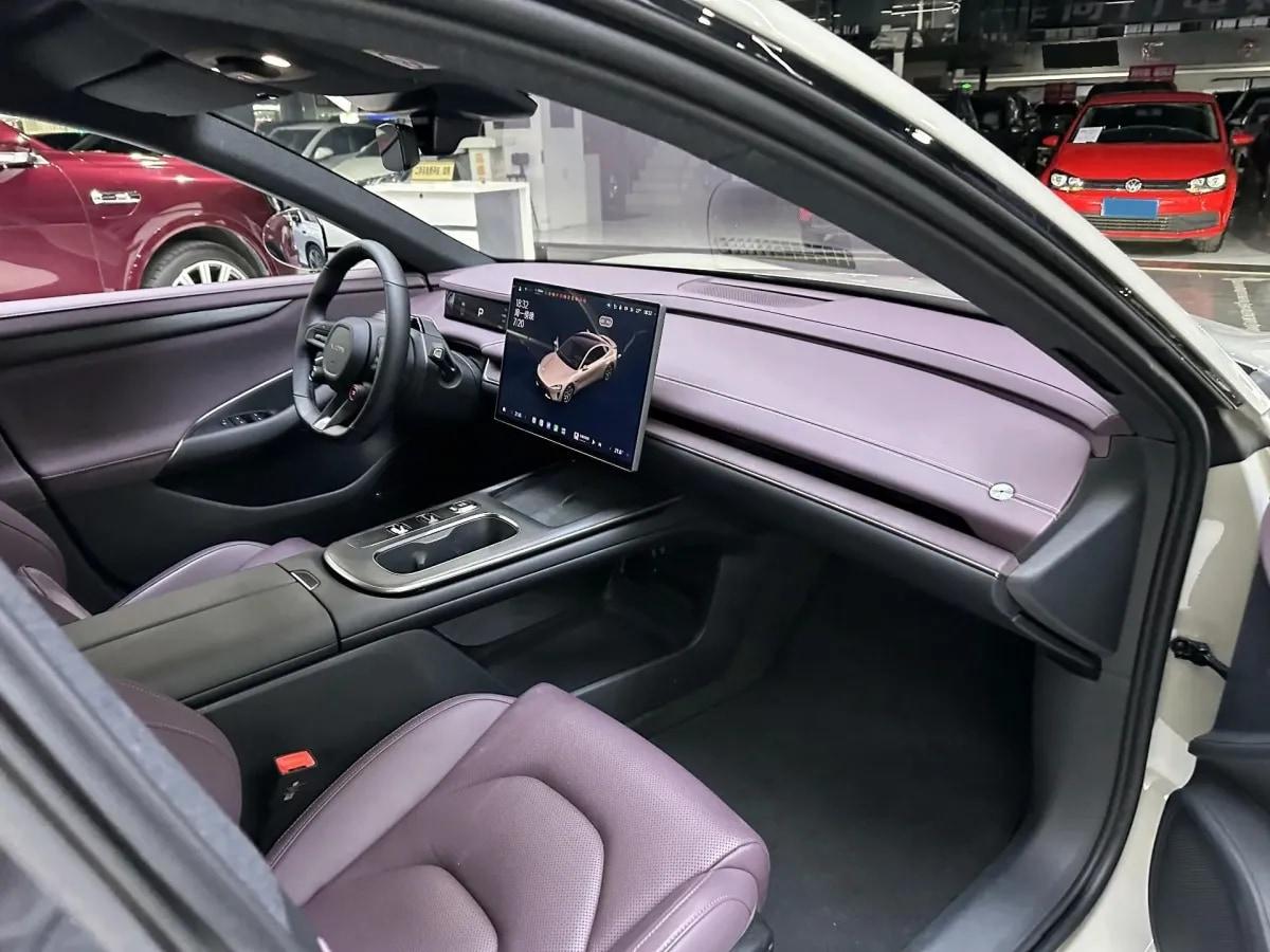 2024 Xiaomi SU7 BEV 73.6KWH image 11
