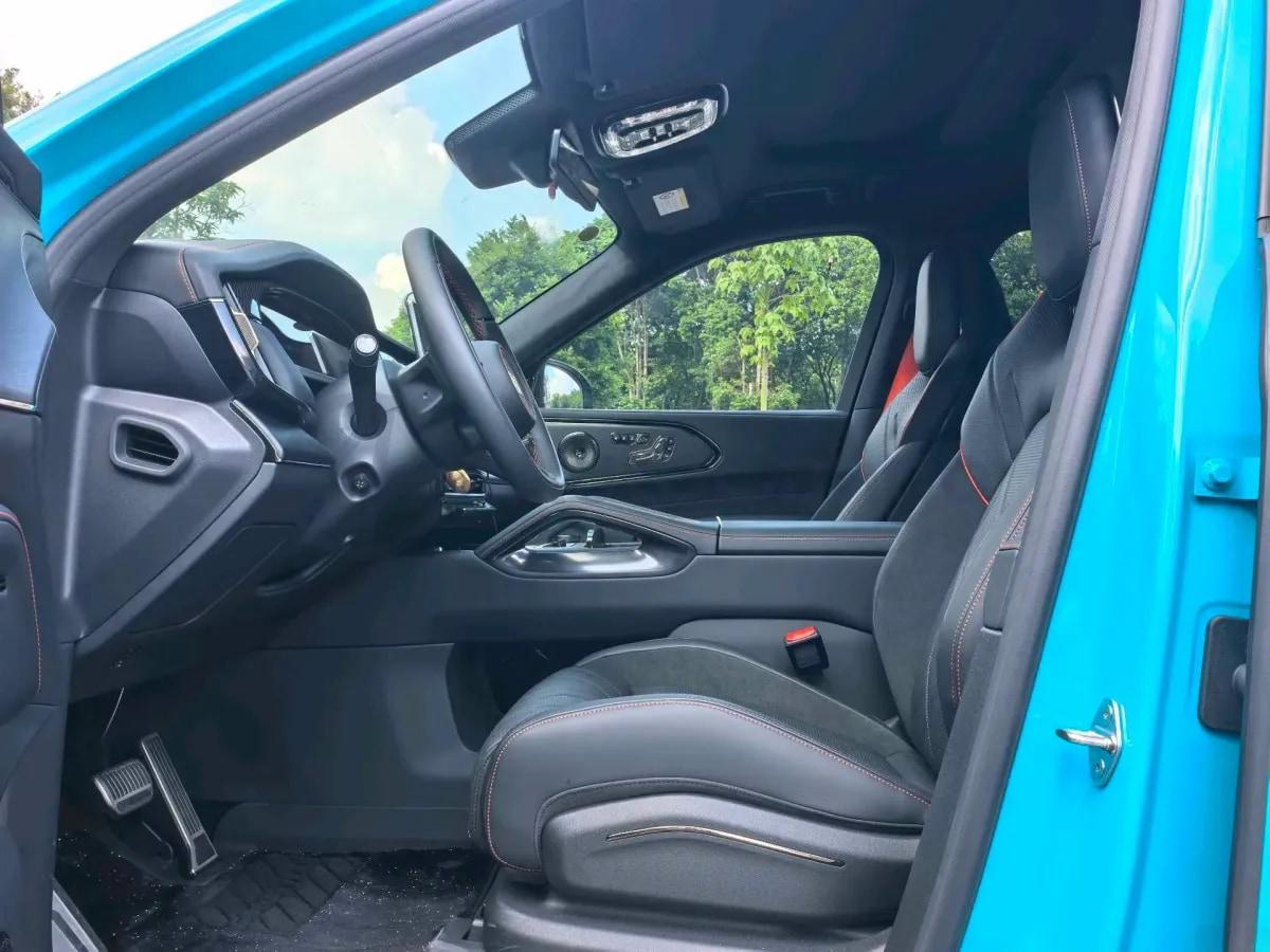 2026 Zeekr 8X 2.0T 279HP L4 1DHT PHEV 70KWH 330km image 11
