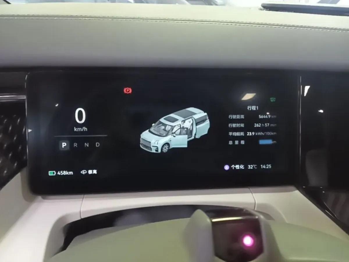 2024 Zeekr 009 BEV 140KWH image 11