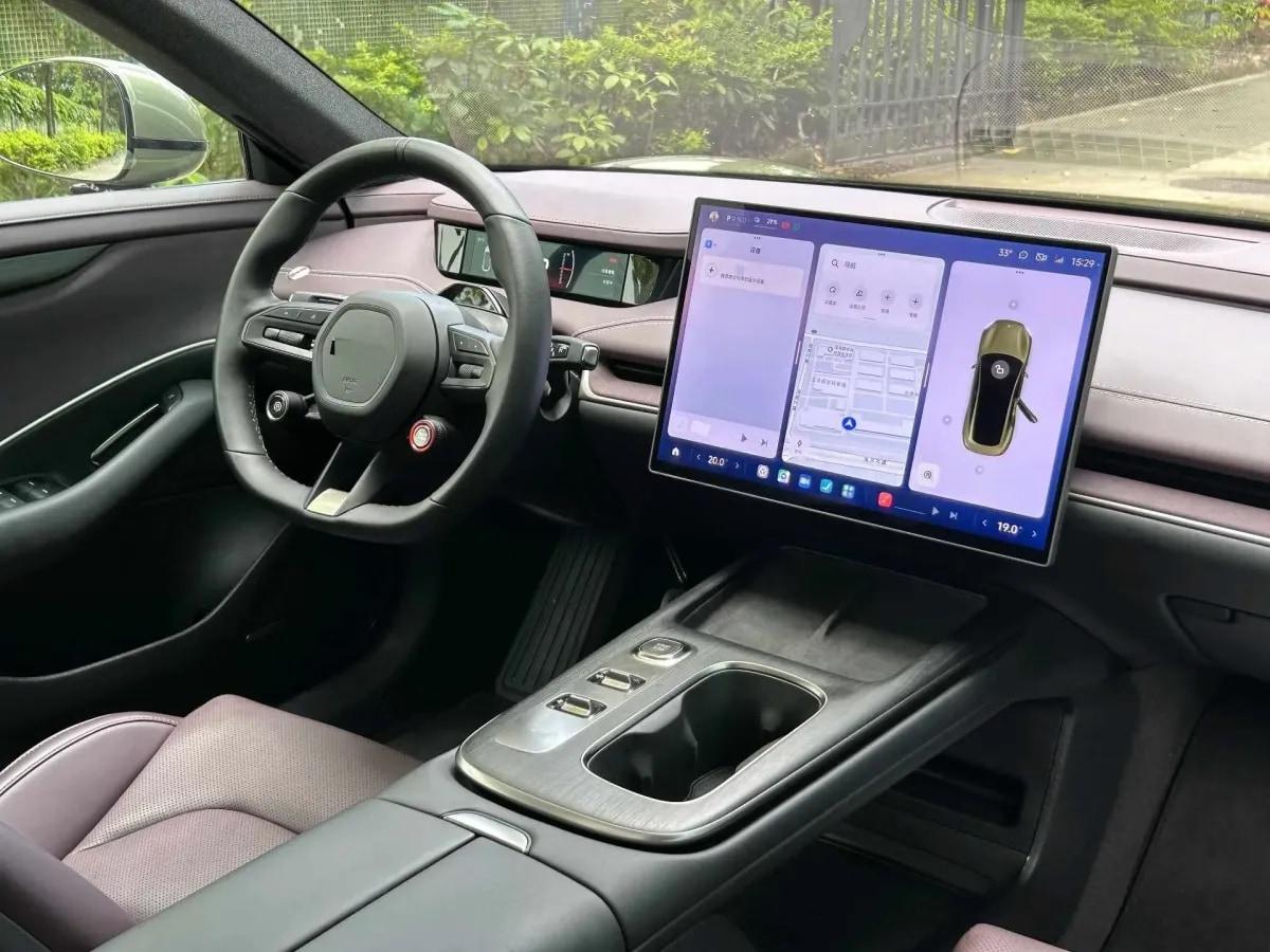 2024 Xiaomi SU7 BEV 73.6KWH image 11