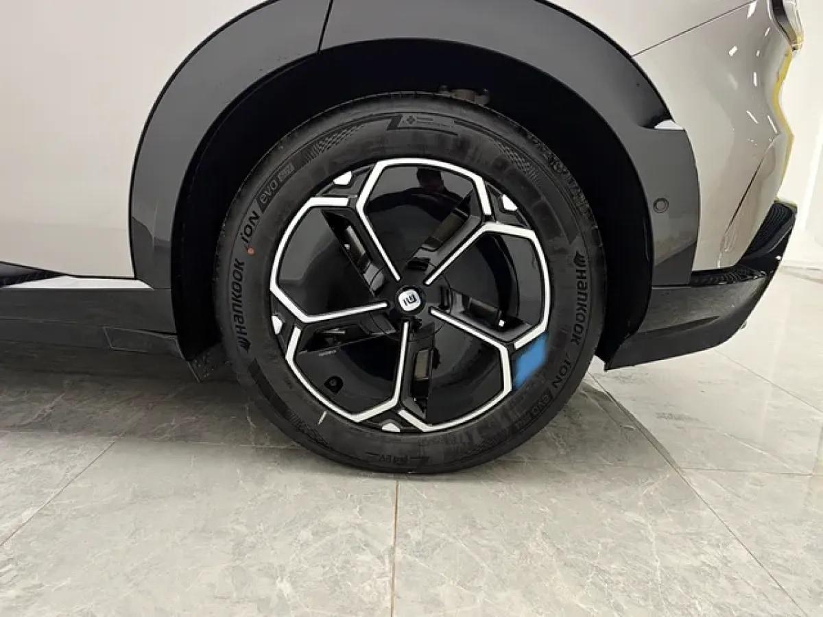 2025 Xiaomi YU7 BEV 96.3KWH 835km image 11
