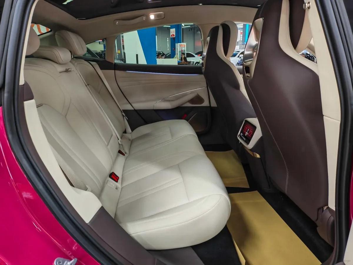 2026 Xiaomi SU7 BEV 96.3KWH 902km image 11