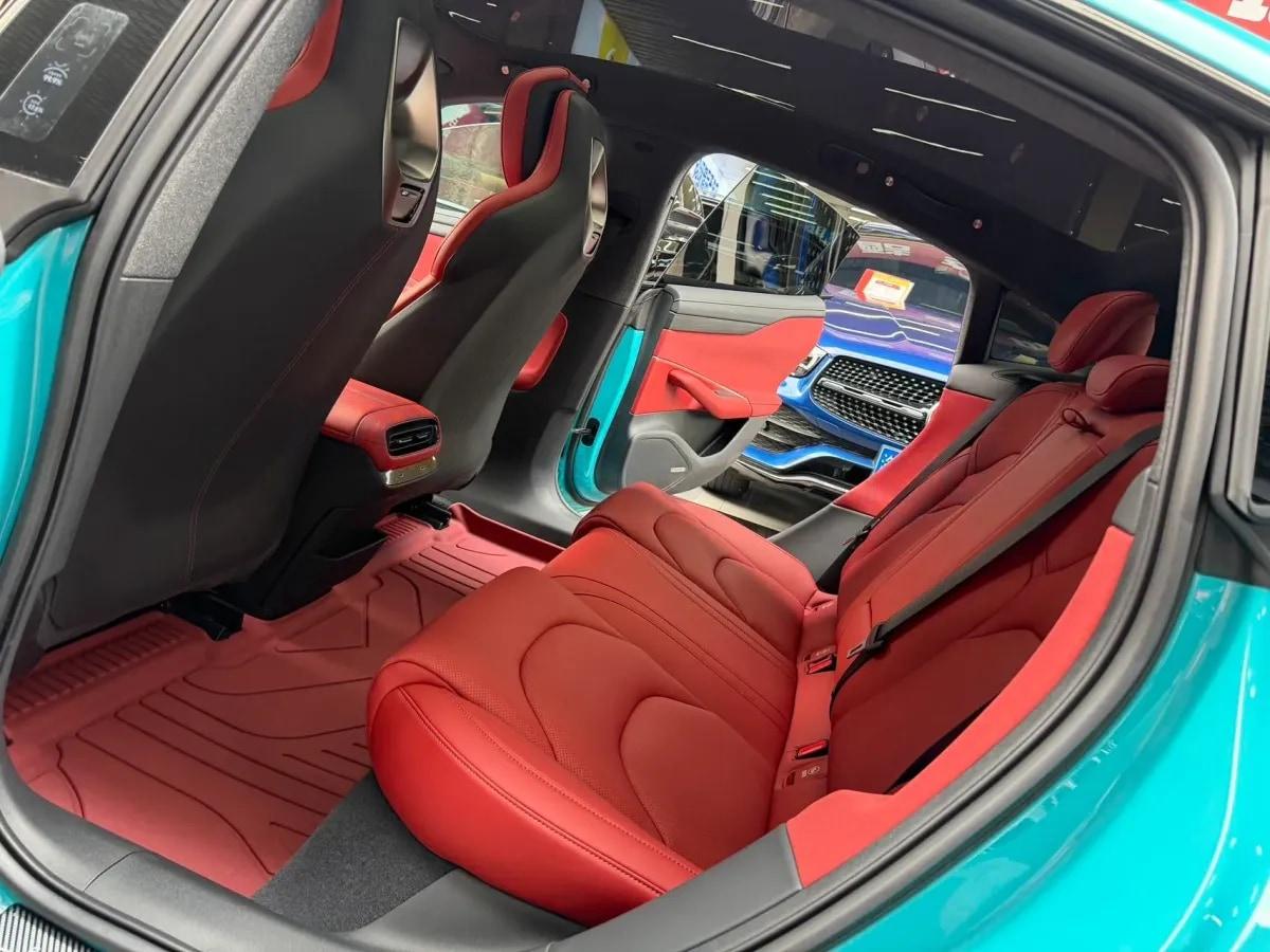2024 Xiaomi SU7 BEV 73.6KWH 700km image 11