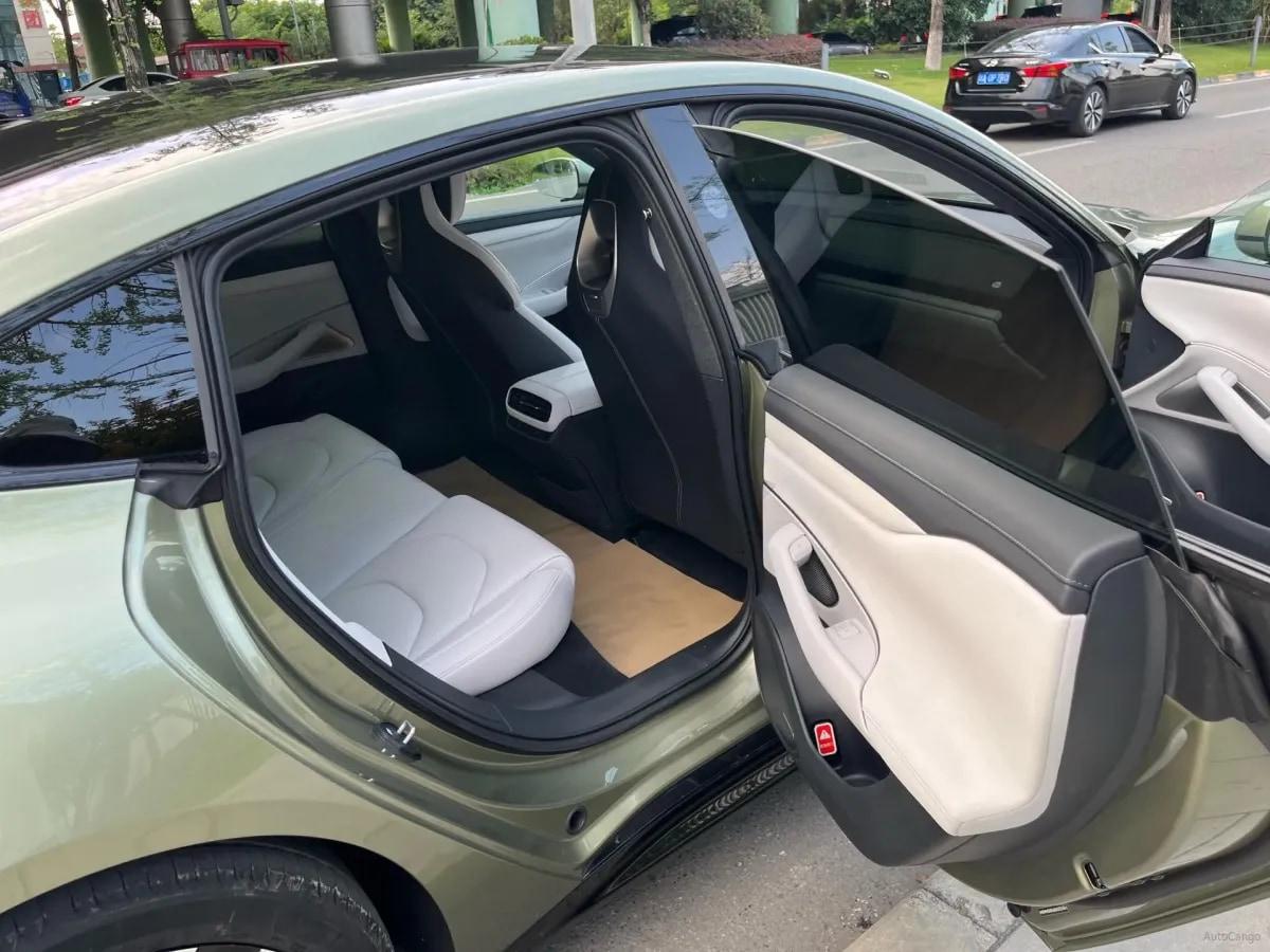 2024 Xiaomi SU7 BEV 73.6KWH image 11