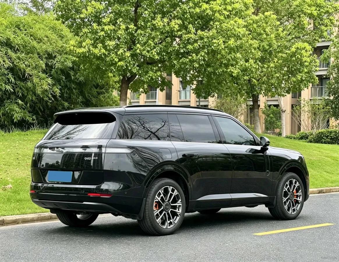 2025 LYNK&CO 900 1.5T 190HP L4 3DHT PHEV 44.85KWH 220km image 11