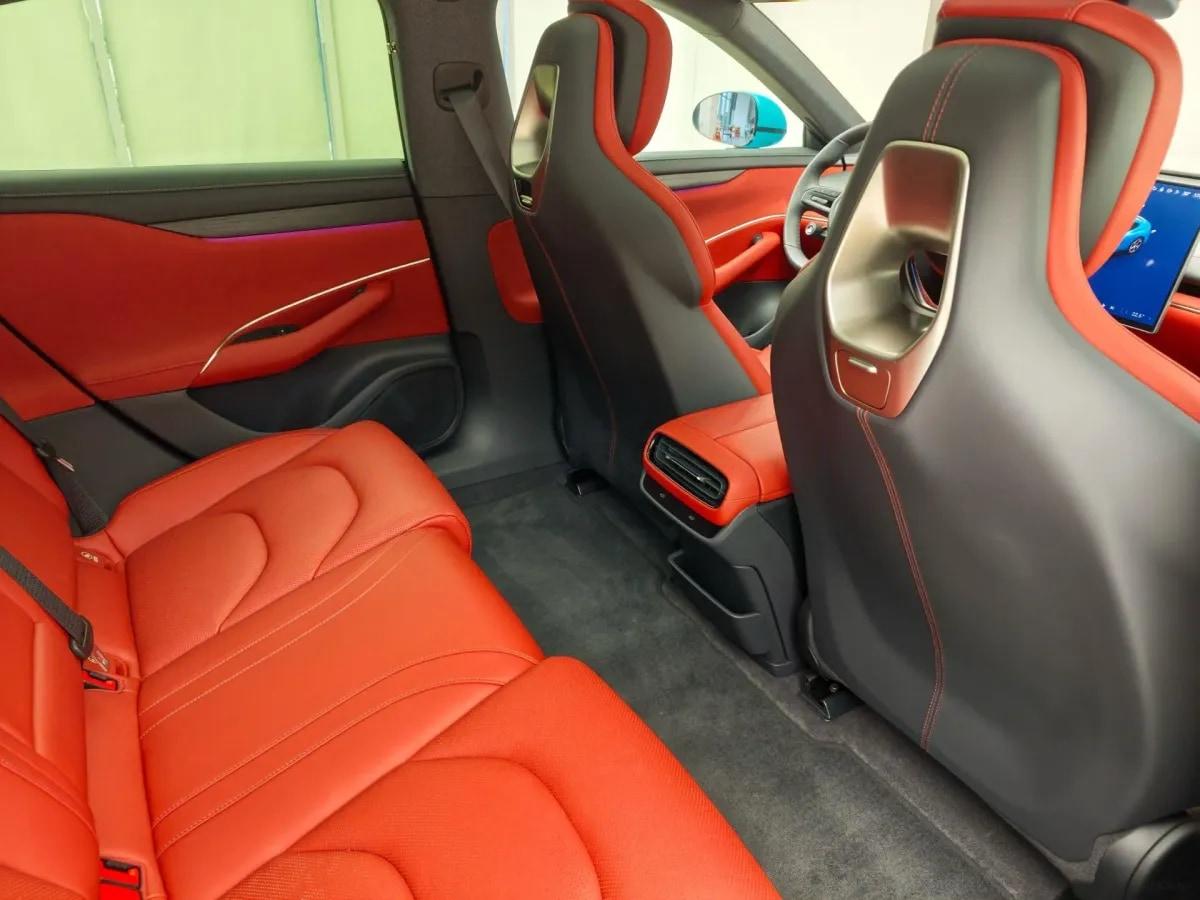2024 Xiaomi SU7 BEV 73.6KWH image 11