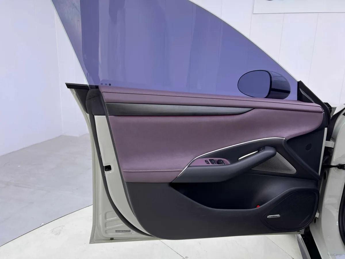 2024 Xiaomi SU7 BEV 73.6KWH 700km image 11