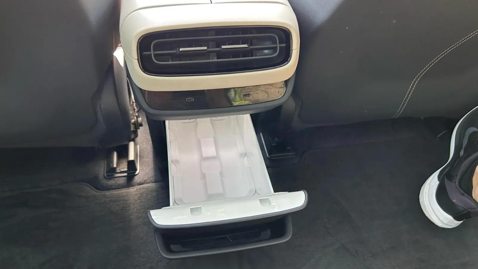 2024 Xiaomi SU7 BEV 101KWH image 11
