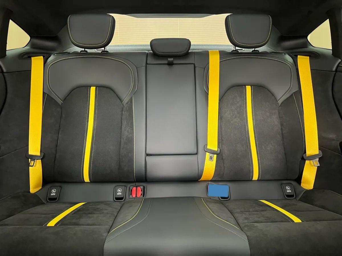 2025 Xiaomi SU7 Ultra BEV 93.7KWH image 11
