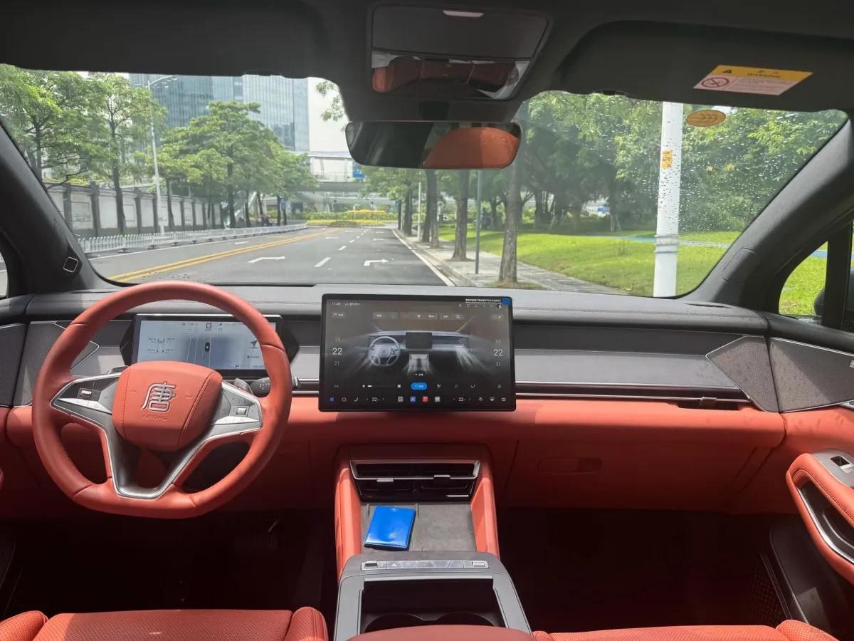 2025 BYD Tang L 1.5T 156HP L4 E-CVT PHEV image 11